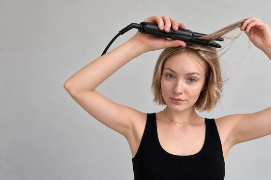 Best Flat Iron for Short Hair: What Size Should You Choose?